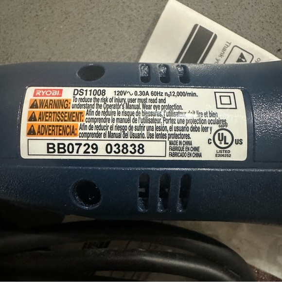 Ryobi DS11008 Corded Detail Sander – Gently Used, Tested - Picture 5 of 9